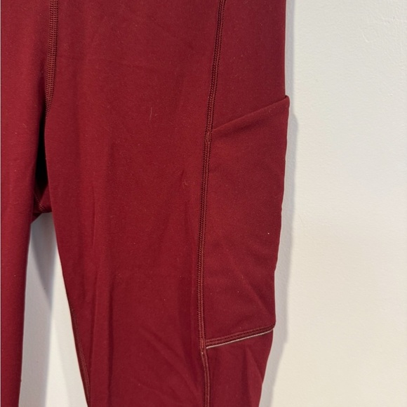 Lululemon speed up 28 inch legging - Picture 2 of 4